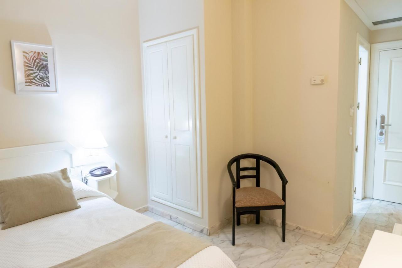 Hotel Ramomar Томельйосо Екстер'єр фото