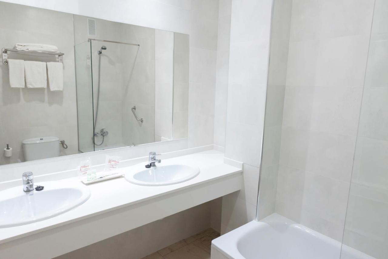 Hotel Ramomar Томельйосо Екстер'єр фото