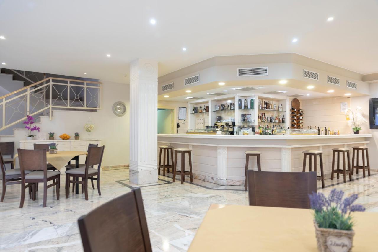 Hotel Ramomar Томельйосо Екстер'єр фото